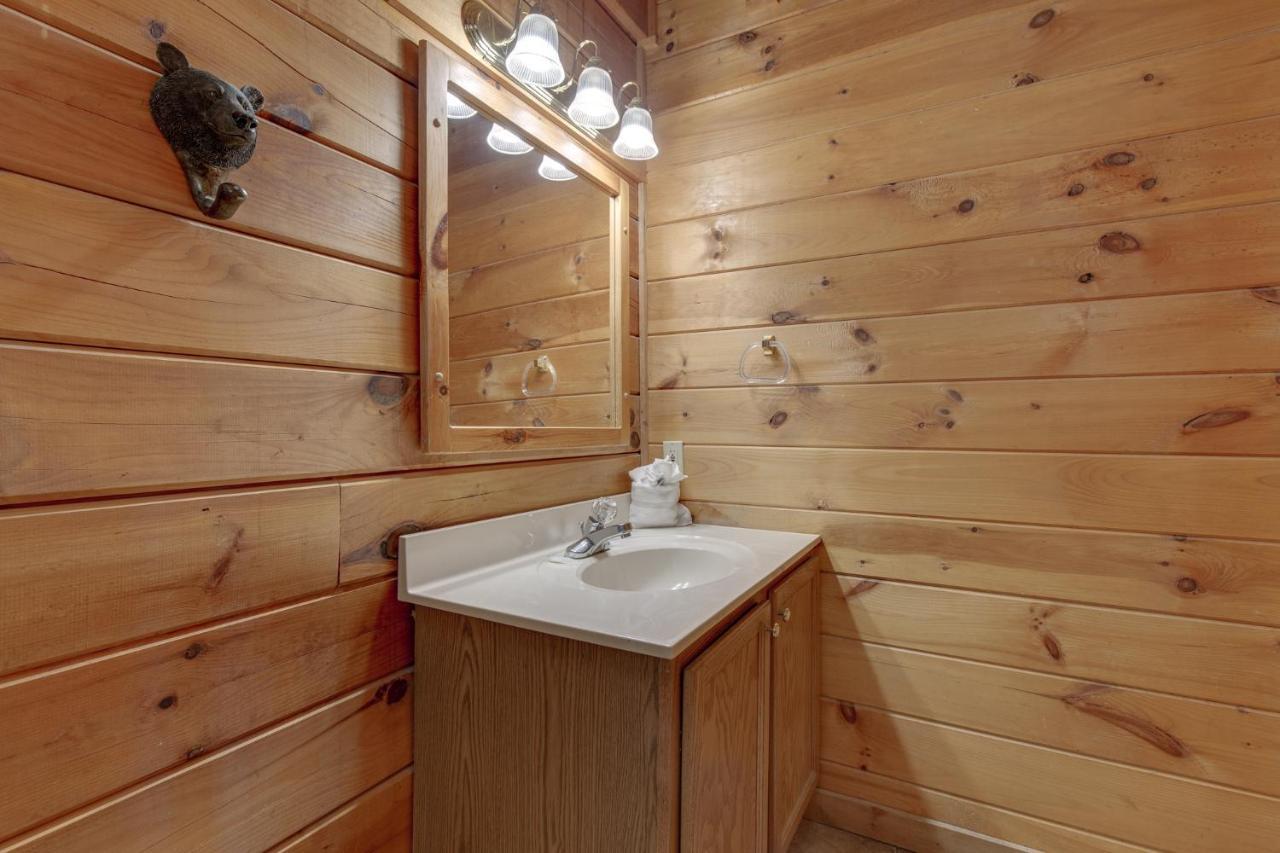 Wildwood Cove, 2 Bedrooms, Fireplace, Wifi, Jetted Tub, Hot Tub, Sleeps 6 Sevierville Kültér fotó